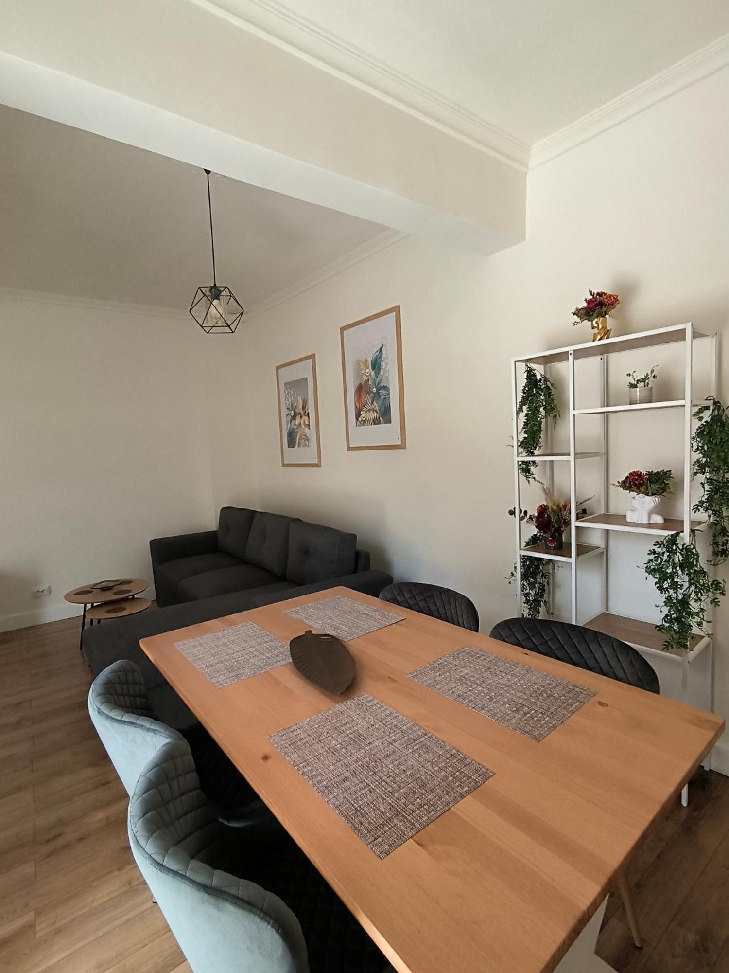 Port View, Veranda, 80 Sqm, Spacious Place For 6 Thessaloníki Eksteriør bilde